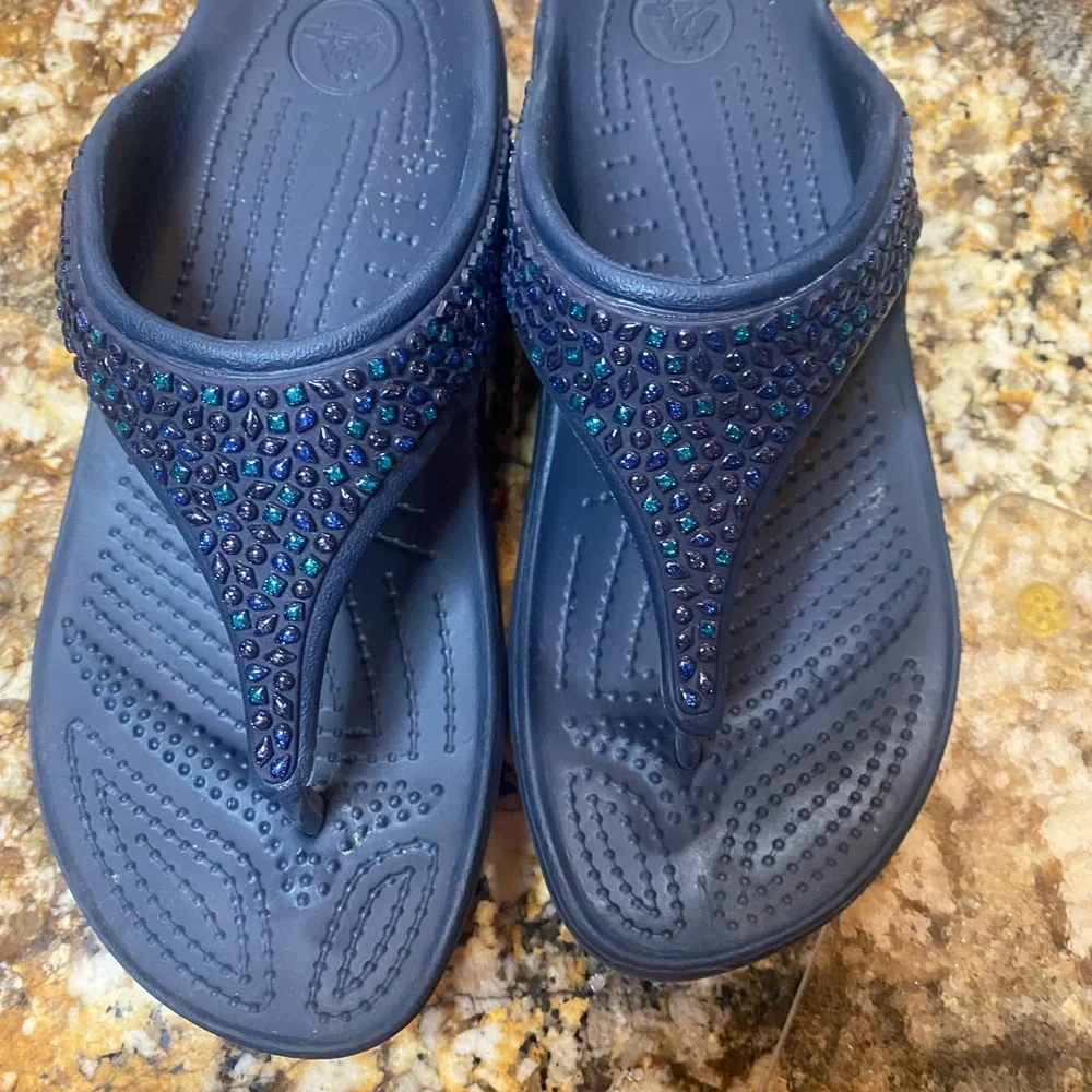 CROCS Sloane Embellished Flip Flop Navy Blue Sandals - Picture 2 of 9